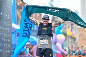 BIB: 877
                            <button type="button" onclick="openModal(24883647)" class="btn btn-primary btn-sm float-right btn-popup" data-toggle="modal" data-target=".modal-high-quality">
                        <i class="fas fa-shopping-cart"></i> Add to Cart
                    </button>
                                            <button type="button" onclick="isThisMe(24883647, true)" class="btn btn-success btn-sm float-right btn-popup btn-isme hidden" data-toggle="tooltip" data-placement="bottom" title="นี่คือรูปของคุณใช่ไหม คลิกที่นี่เพื่อเอาเข้าอัลบั้ม">
                        <i class="fas fa-plus"></i> Add to album
                    </button>
                    <button type="button" onclick="isThisMe(24883647, false)" class="btn btn-warning btn-sm float-right btn-popup btn-isnotme hidden">
                        <i class="fas fa-ban"></i> Remove from album
                    </button>